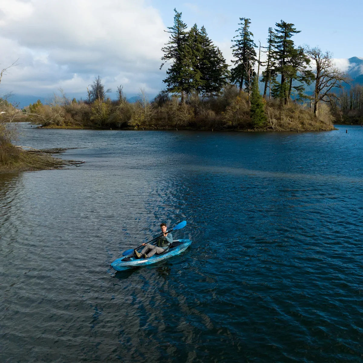 Pelican Peak 100X Kayak with paddle