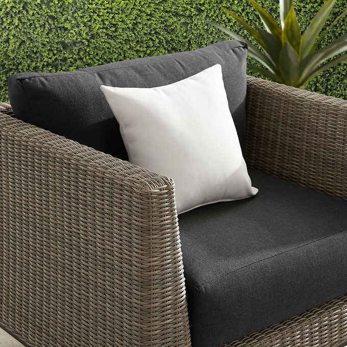 Luxury Aberdeen Outdoor Seating Set