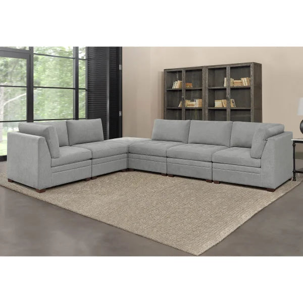 Thomasville Tisdale 6-piece Fabric Sectional with Storage Ottoman
