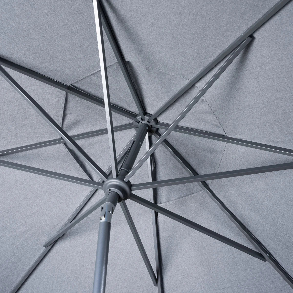 3 m (10 ft.) Round Market Umbrella