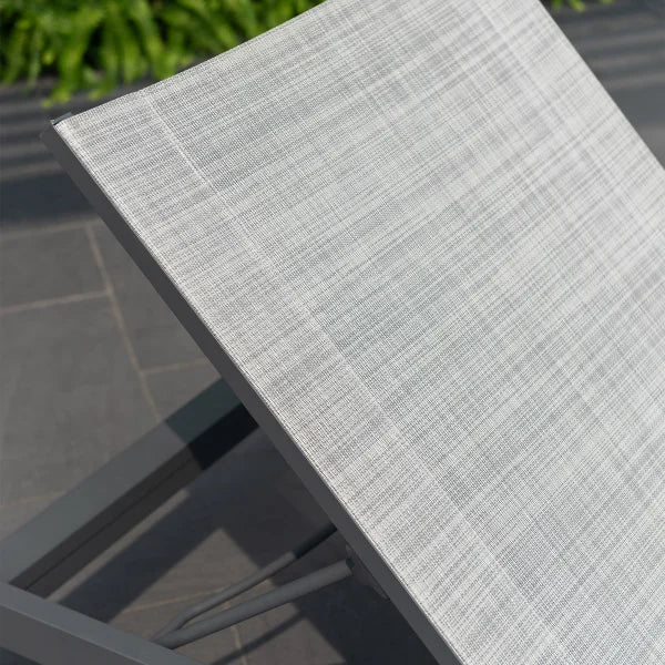 Urbanite Patio Lounger