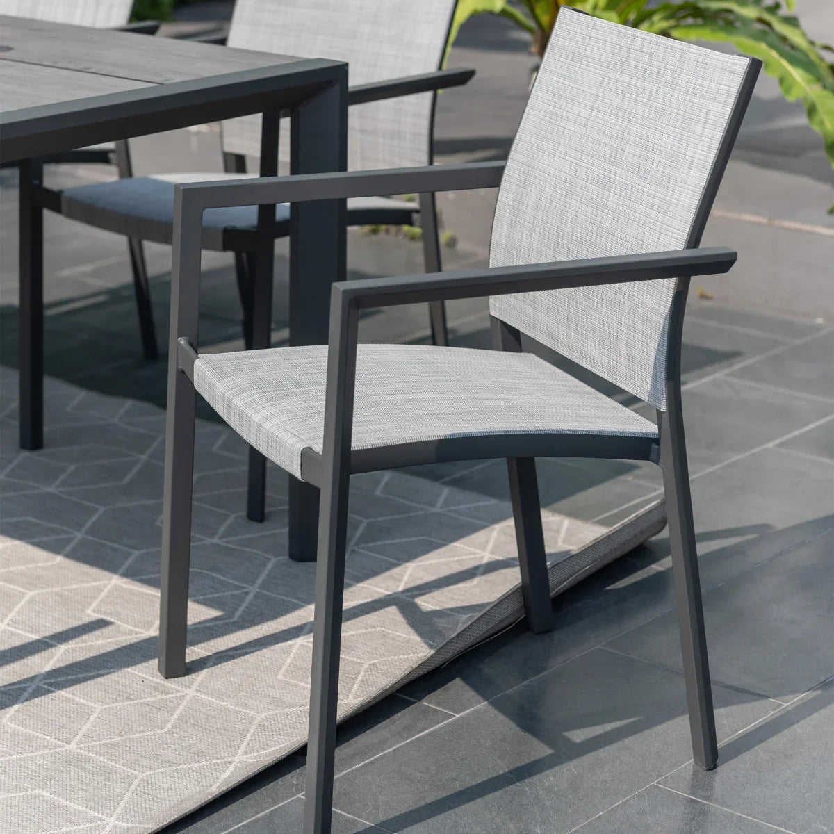 Urbanite 7-piece Patio Dining Set