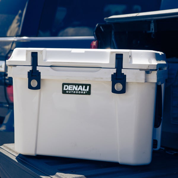 Denali Outdoors Muskox Box 35 Qt Cooler