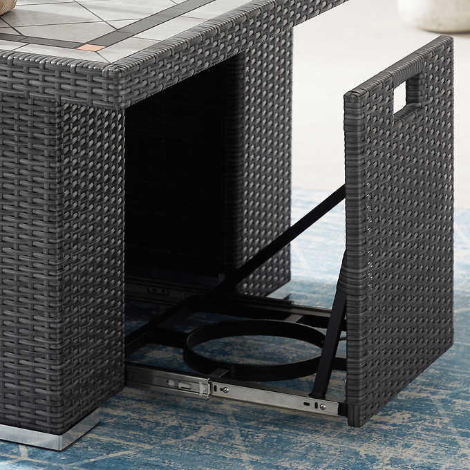 Niko Outdoor Fire Pit Table