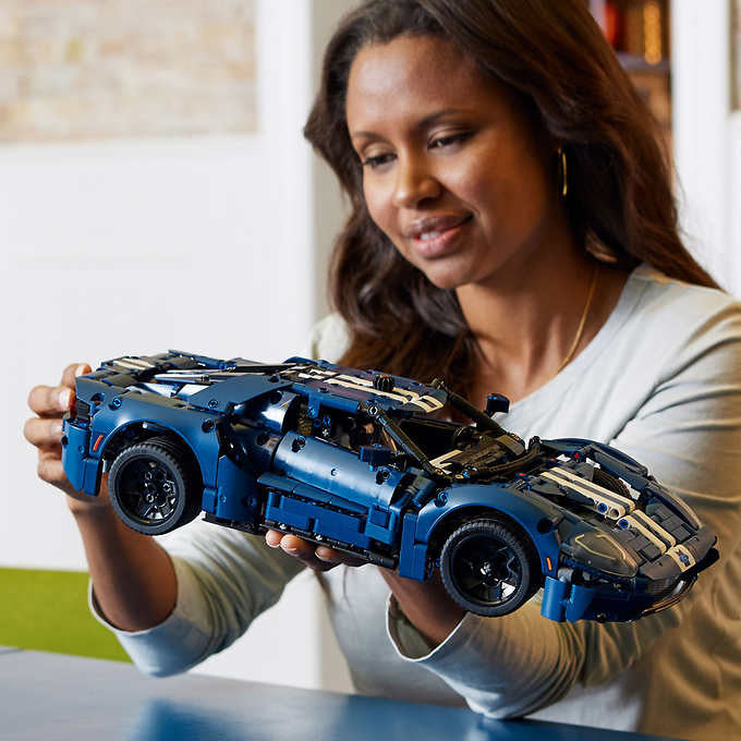 LEGO Technic 2022 Ford GT