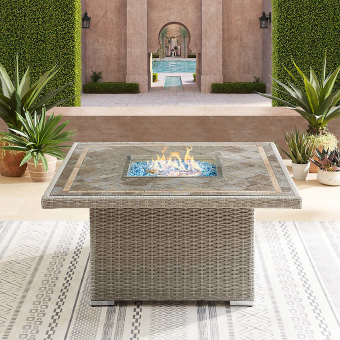Niko Outdoor Fire Pit Table